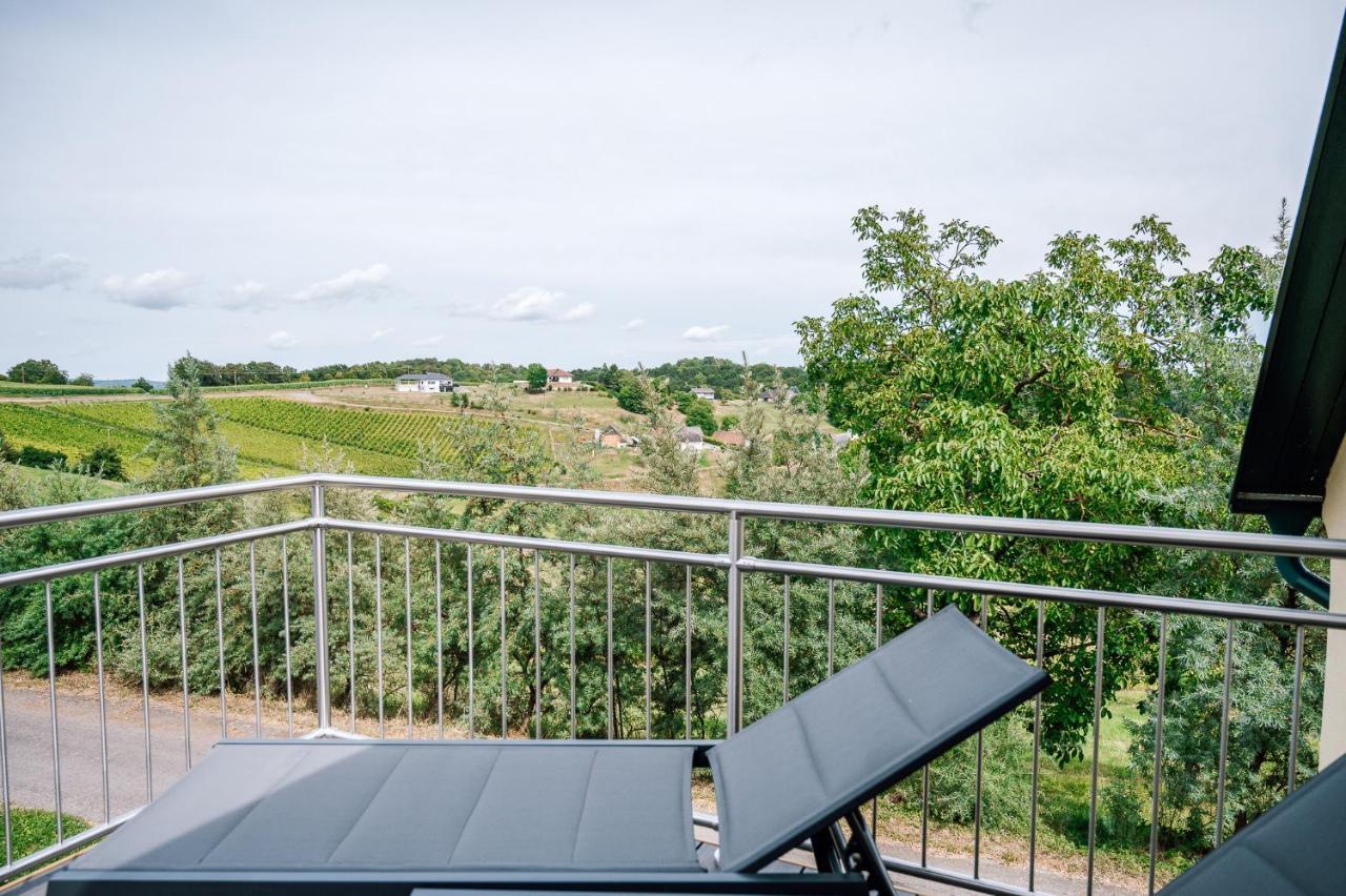 Landhaus Dasthomas Henndorf im Burgenland エクステリア 写真