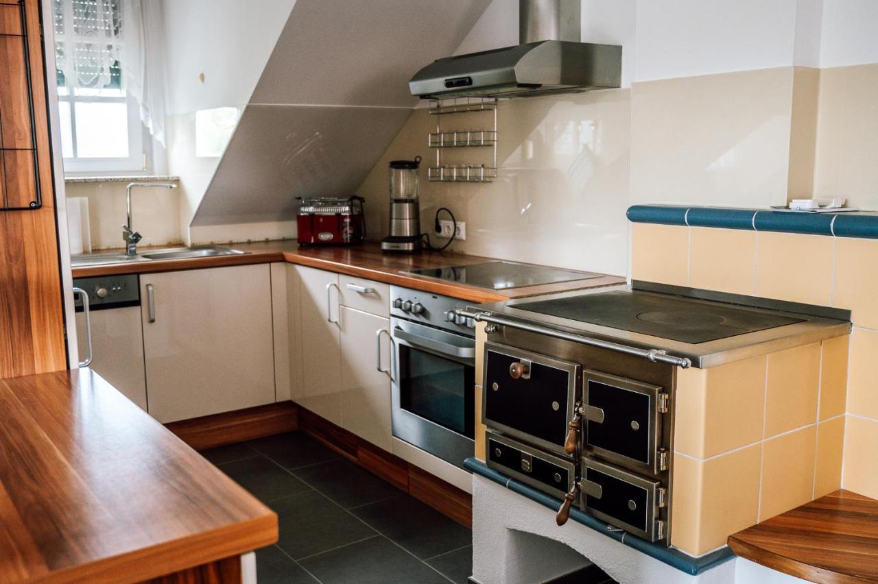 Landhaus Dasthomas Henndorf im Burgenland エクステリア 写真